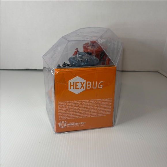 Hexbug Battle Ground Fight with Light 2 Spiders Electronic Battle Bugs NewInBox - Picture 2 of 7